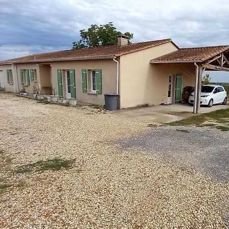 Chambre Familiale Dans Maison Au Calme Segonzac (Charente) Exterior foto